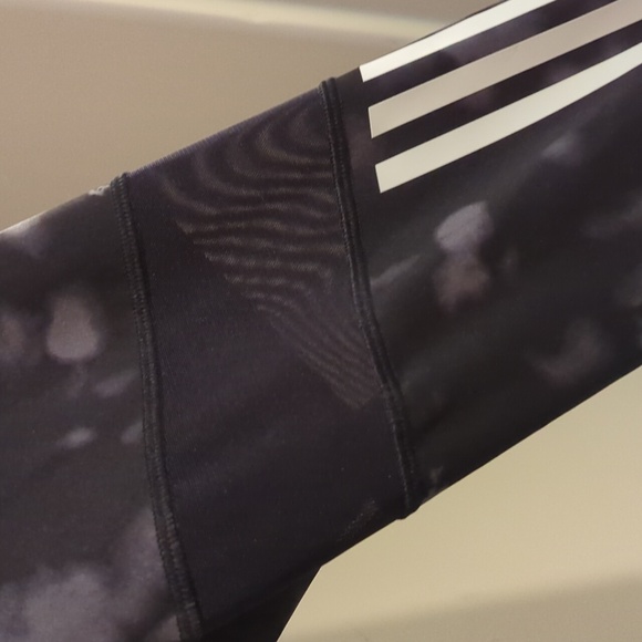 Brand new marbled Adidas Large spandex performance leggings mesh detail - Picture 2 of 4